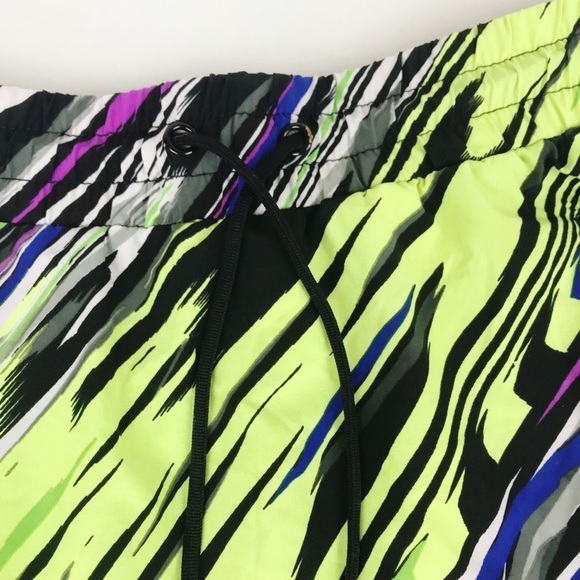 Fabletics Mikah Graphic Print Skirt Size Small - Picture 3 of 6